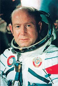 leonov.jpg