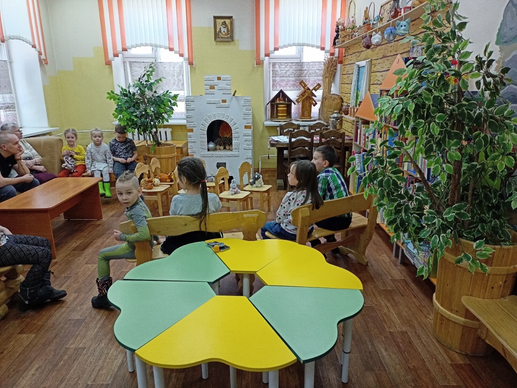 1743254556.jpg 1743254556.jpg