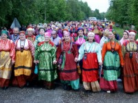 Гажöдчим луд вылын Веселились на лугу